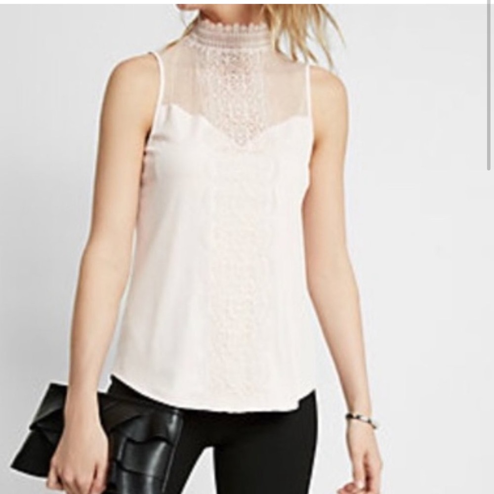Light pink lace sleeveless top